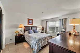 9261 Sunrise Lakes Blvd, Sunrise, FL 33322 - Photo 9