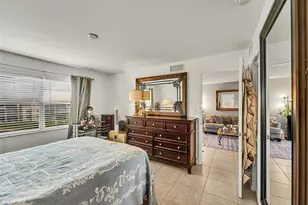 9261 Sunrise Lakes Blvd, Sunrise, FL 33322 - Photo 11