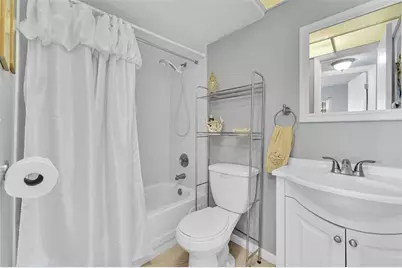 9261  Sunrise Lakes Blvd, Unit #309, Sunrise, FL 33322 - Photo 17