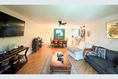 124 NE 19th Ct, Unit #201B, Wilton Manors, FL 33305 - Photo 1