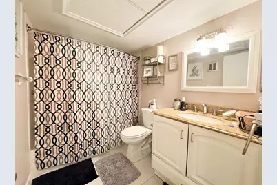 124 NE 19th Ct, Unit #201B, Wilton Manors, FL 33305 - Photo 9