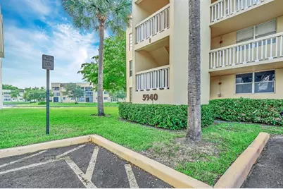 5940 NW 64th Ave, Unit #101, Tamarac, FL 33319 - Photo 5
