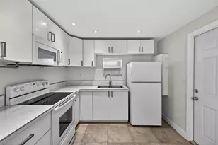 2009 NW 21st Ave, Fort Lauderdale, FL 33311 - Photo 3