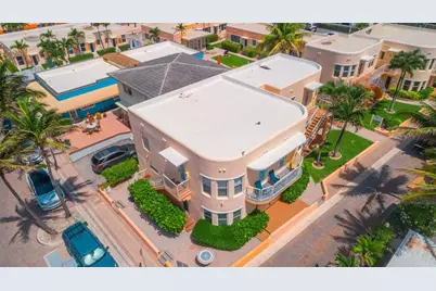 311  Connecticut St, Unit #4, Hollywood, FL 33019 - Photo 1