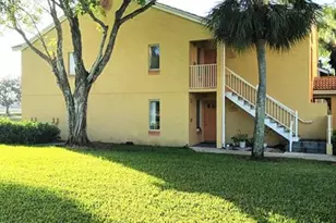 1055 Coral Club Dr, Coral Springs, FL 33071 - Photo 9