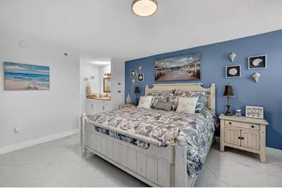 2334 S Cypress Bend Dr, Unit #511, Pompano Beach, FL 33069 - Photo 13