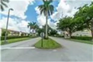 8900 Washington Blvd Unit, Pembroke Pines, FL 33025 - Photo 53