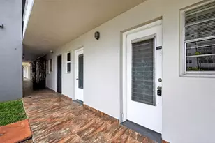 420 NE 12th Ave, Hallandale Beach, FL 33009 - Photo 3