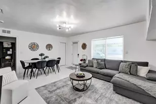 2001 Washington St, Hollywood, FL 33020 - Photo 5