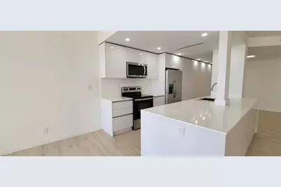 19355  Turnberry Way, Unit #23F, Miami, FL 33180 - Photo 7