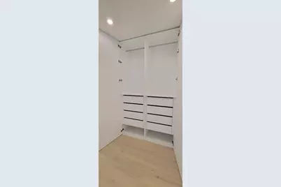 19355  Turnberry Way, Unit #23F, Miami, FL 33180 - Photo 17