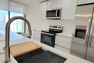 19355 Turnberry Way, Miami, FL 33180 - Photo 1