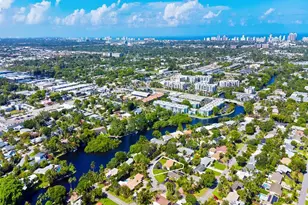 332 NE 29th St, Wilton Manors, FL 33334 - Photo 27