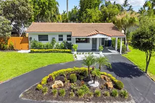 332 NE 29th St, Wilton Manors, FL 33334 - Photo 25