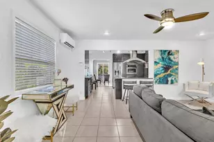 1124 NE 18th Ave, Fort Lauderdale, FL 33304 - Photo 9