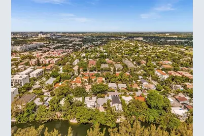 1124 NE 18th Ave, Fort Lauderdale, FL 33304 - Photo 63