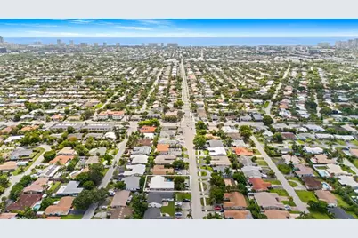 1681 NE 56th St, Fort Lauderdale, FL 33334 - Photo 31