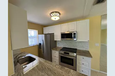 665  High Point Dr, Delray Beach, FL 33445 - Photo 7