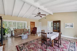 1709 NE 28th Dr, Wilton Manors, FL 33334 - Photo 5