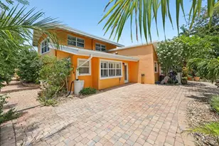 1709 NE 28th Dr, Wilton Manors, FL 33334 - Photo 39