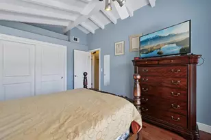 1709 NE 28th Dr, Wilton Manors, FL 33334 - Photo 25