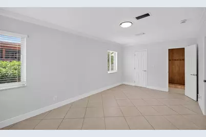 316 NW 24th St, Wilton Manors, FL 33311 - Photo 37