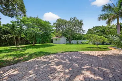 316 NW 24th St, Wilton Manors, FL 33311 - Photo 59