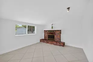 316 NW 24th St, Wilton Manors, FL 33311 - Photo 31