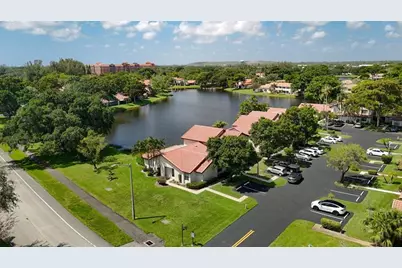 606  Deer Creek Lake Point North Ln, Deerfield Beach, FL 33442 - Photo 3