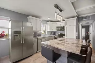 352 Saxony Trail, Delray Beach, FL 33446 - Photo 3