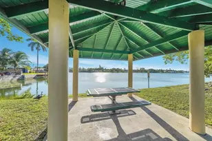 1736 NW 38th St, Oakland Park, FL 33309 - Photo 65