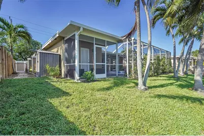 1736 NW 38th St, Oakland Park, FL 33309 - Photo 27