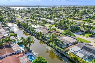 1736 NW 38th St, Oakland Park, FL 33309 - Photo 79