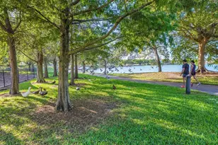 1736 NW 38th St, Oakland Park, FL 33309 - Photo 63