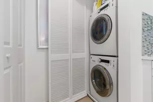 347 N New River Dr E, Fort Lauderdale, FL 33301 - Photo 7