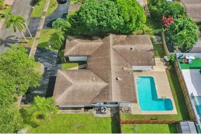 9348 NW 24th Pl, Pembroke Pines, FL 33024 - Photo 11