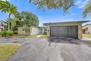 9348 NW 24th Pl, Pembroke Pines, FL 33024 - Photo 21