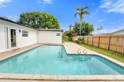 9348 NW 24th Pl, Pembroke Pines, FL 33024 - Photo 59