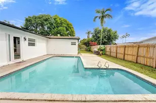 9348 NW 24th Pl, Pembroke Pines, FL 33024 - Photo 59