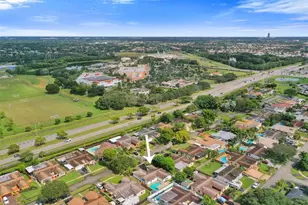 9348 NW 24th Pl, Pembroke Pines, FL 33024 - Photo 17