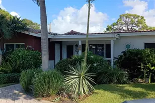803 NE 21st Dr, Fort Lauderdale, FL 33305 - Photo 1