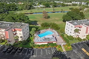 1035 Country Club Dr, Margate, FL 33063 - Photo 23