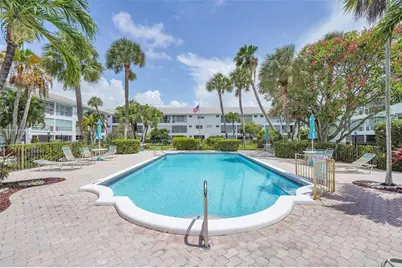 2050 NE 39th St, Unit #E306, Lighthouse Point, FL 33064 - Photo 17