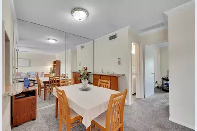 2050 NE 39th St, Unit #E306, Lighthouse Point, FL 33064 - Photo 9