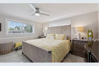 2228 SE 10th St, Pompano Beach, FL 33062 - Photo 13