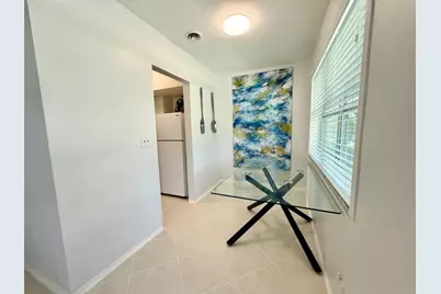 23 NE 19th Ave, Pompano Beach, FL 33060 - Photo 11