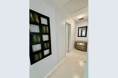 23 NE 19th Ave, Pompano Beach, FL 33060 - Photo 13