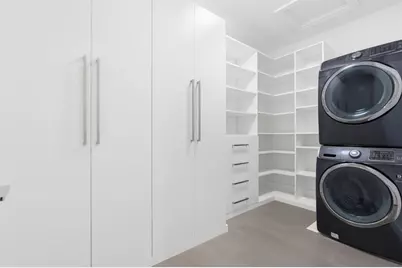 2306 NE 12th Ct, Fort Lauderdale, FL 33304 - Photo 55