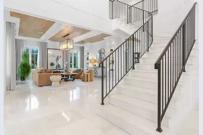 2306 NE 12th Ct, Fort Lauderdale, FL 33304 - Photo 9