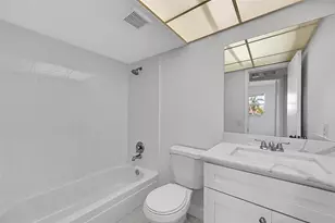 9761 Sunrise Lakes Blvd, Sunrise, FL 33322 - Photo 11